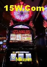 Mkwin Salvador - Football